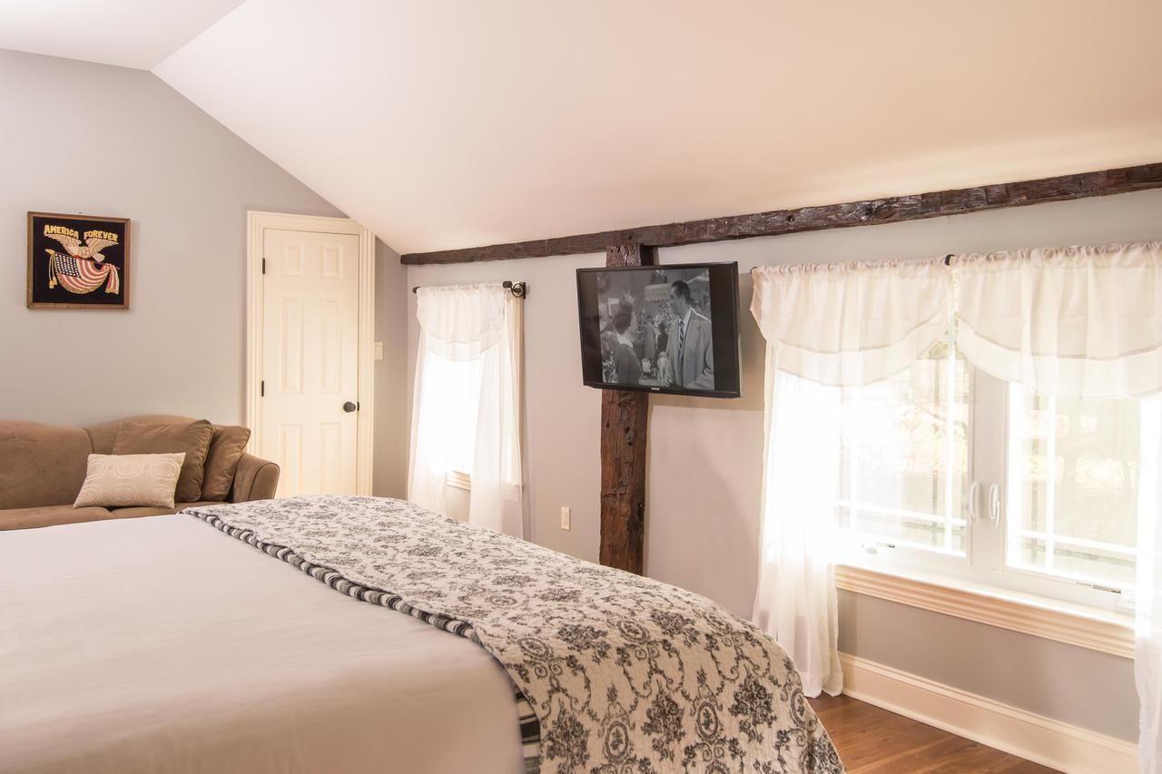 Caldwell House Bed And Breakfast Salisbury Mills Eksteriør bilde